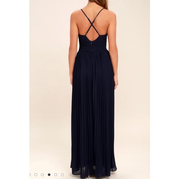 Lulus | Pleated Maxi Dress - Picture 4 of 7